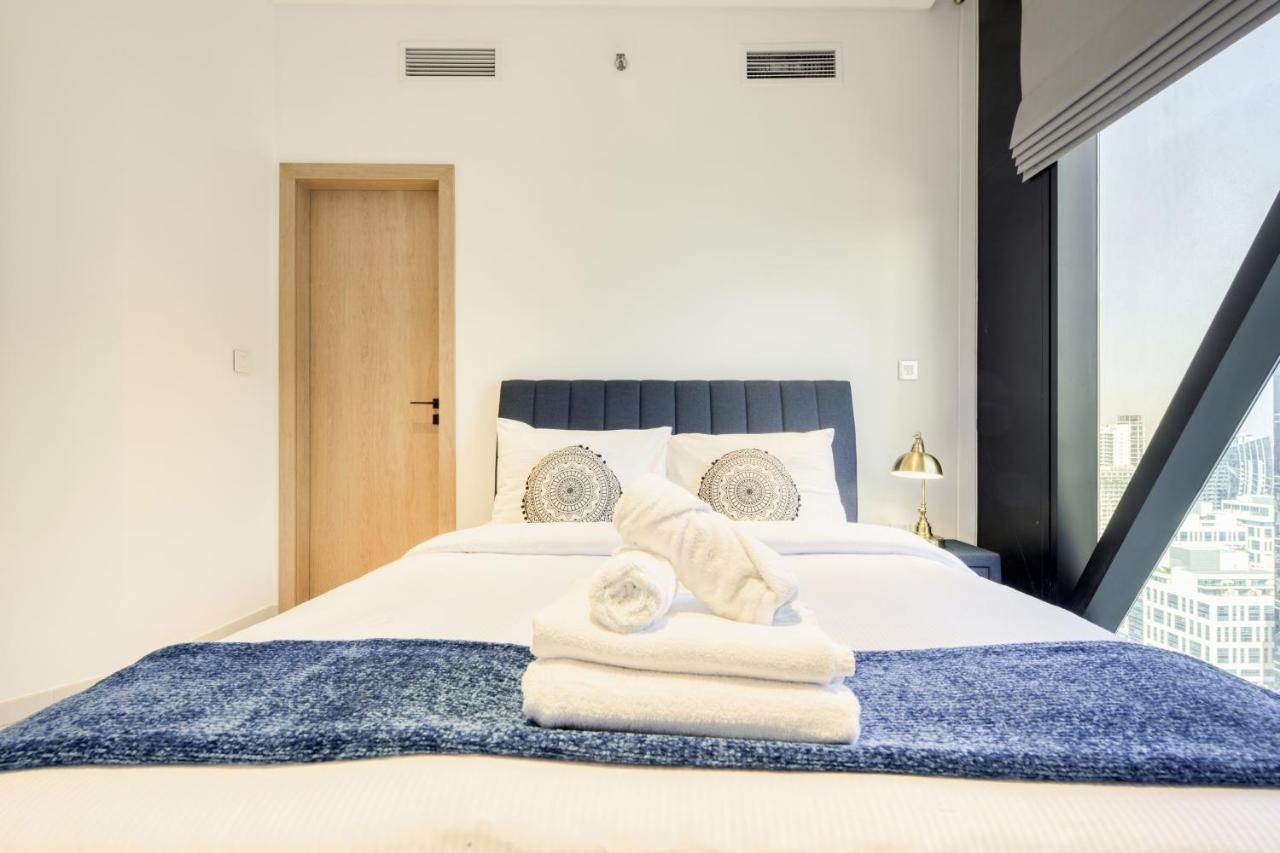 Maison Privee - Luxury, Spacious, Modern Near Burj Khalifa And Dubai Canal Zewnętrze zdjęcie