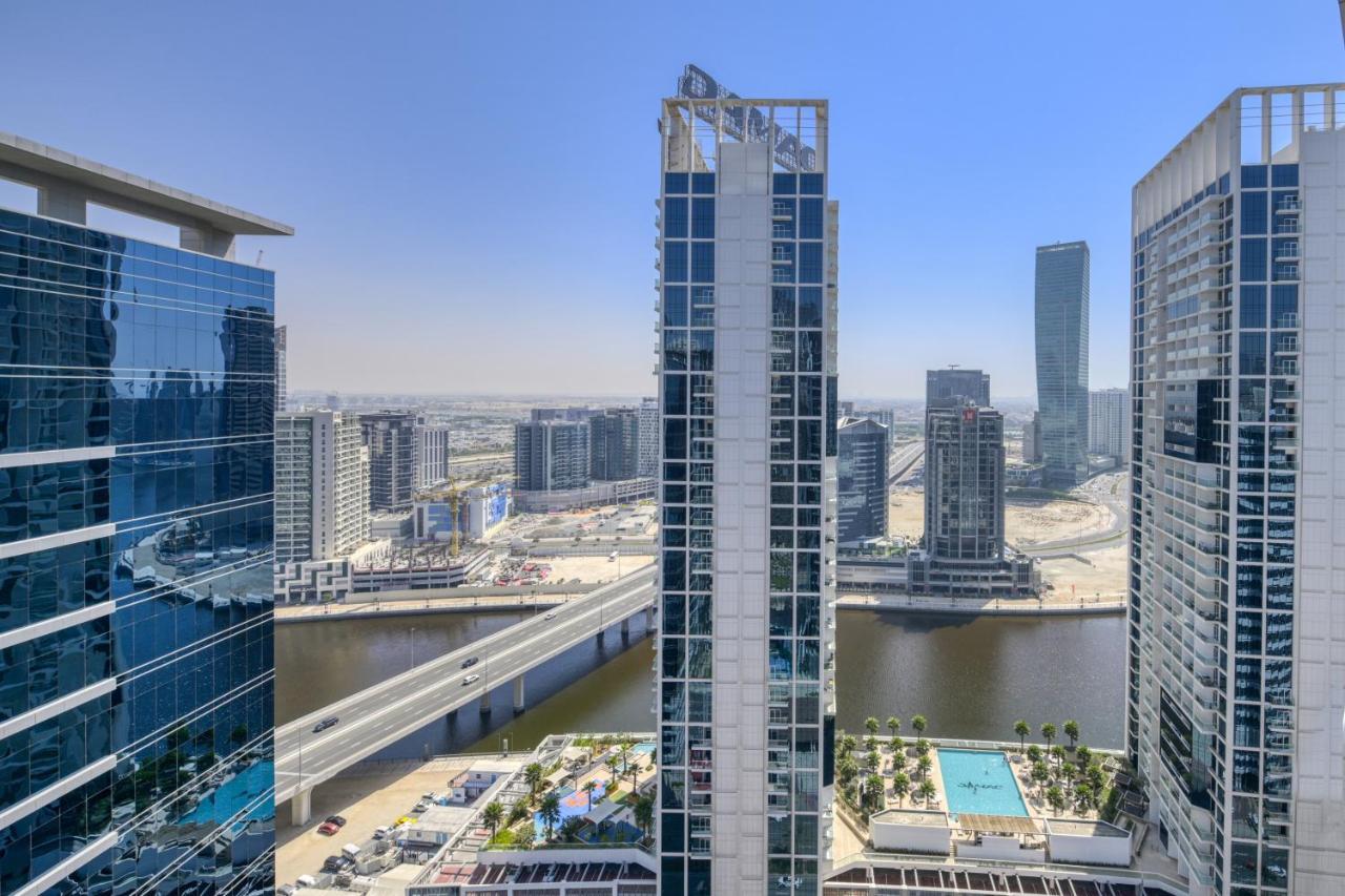Maison Privee - Luxury, Spacious, Modern Near Burj Khalifa And Dubai Canal Zewnętrze zdjęcie