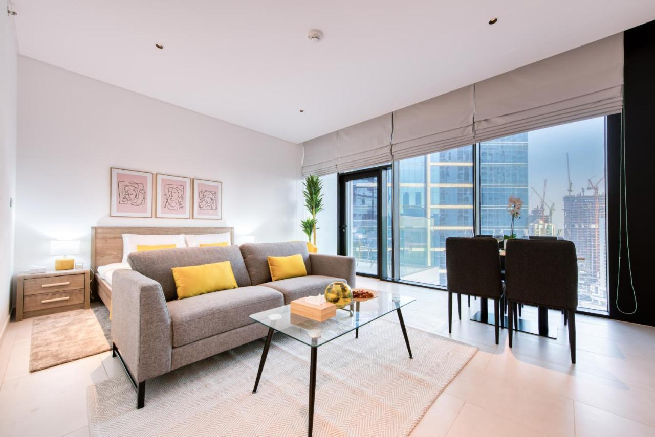 Maison Privee - Luxury, Spacious, Modern Near Burj Khalifa And Dubai Canal Zewnętrze zdjęcie